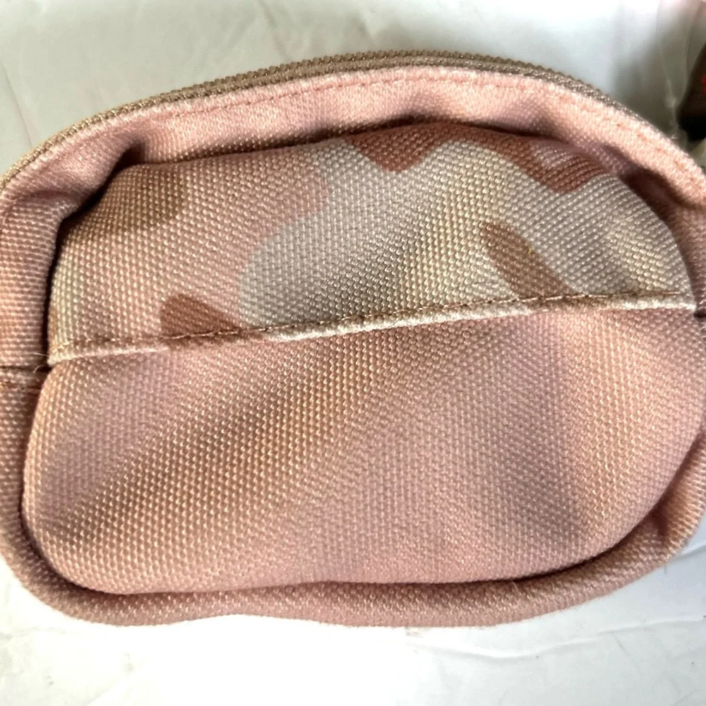 NWT Reddy pink camo dog waste bag dispenser